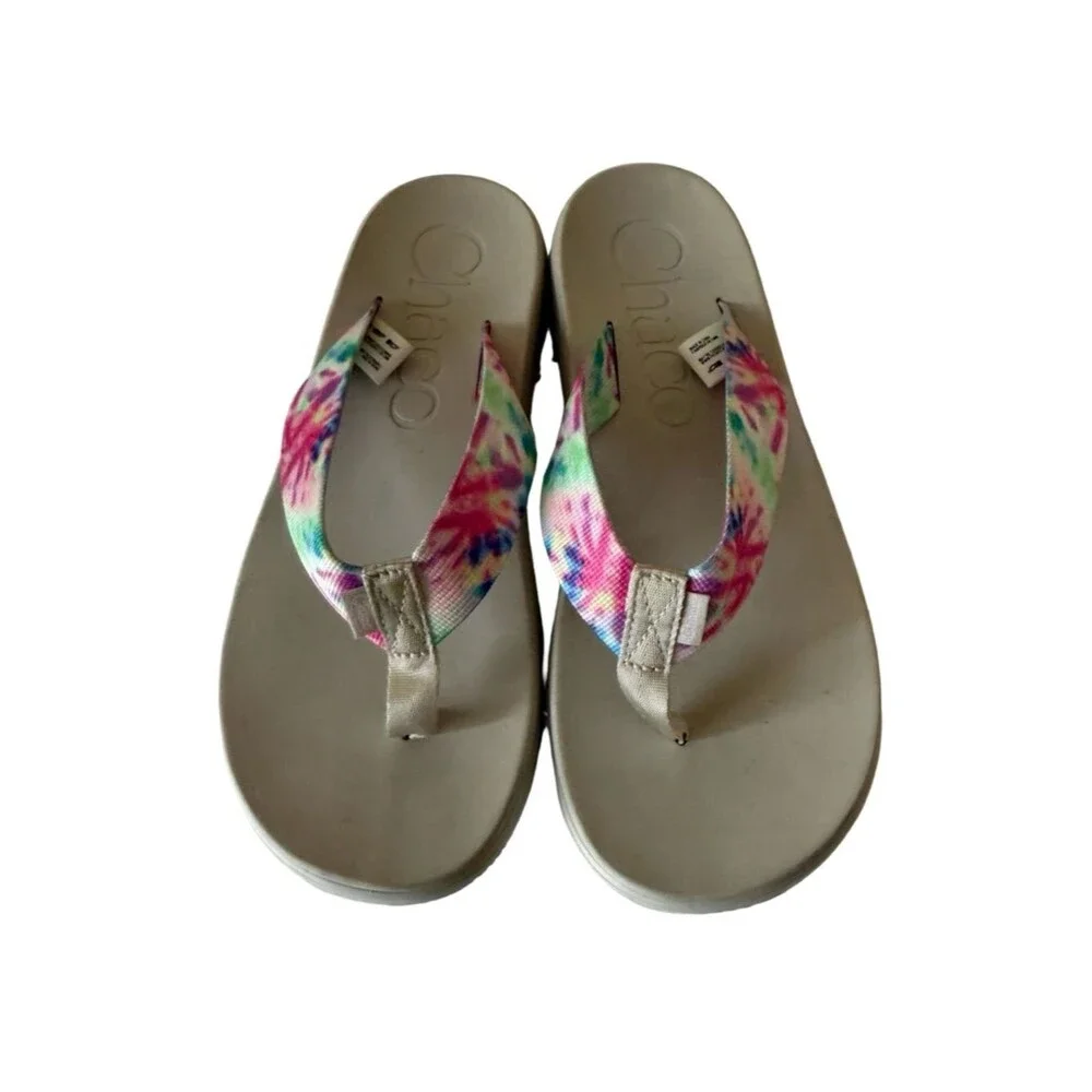 Chaco Chillos Rainbow Tie Dye Flip Flop Thong Sandals Womens SZ 9